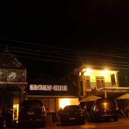 Sagan Huis Hotel Yogyakarta Exteriör bild