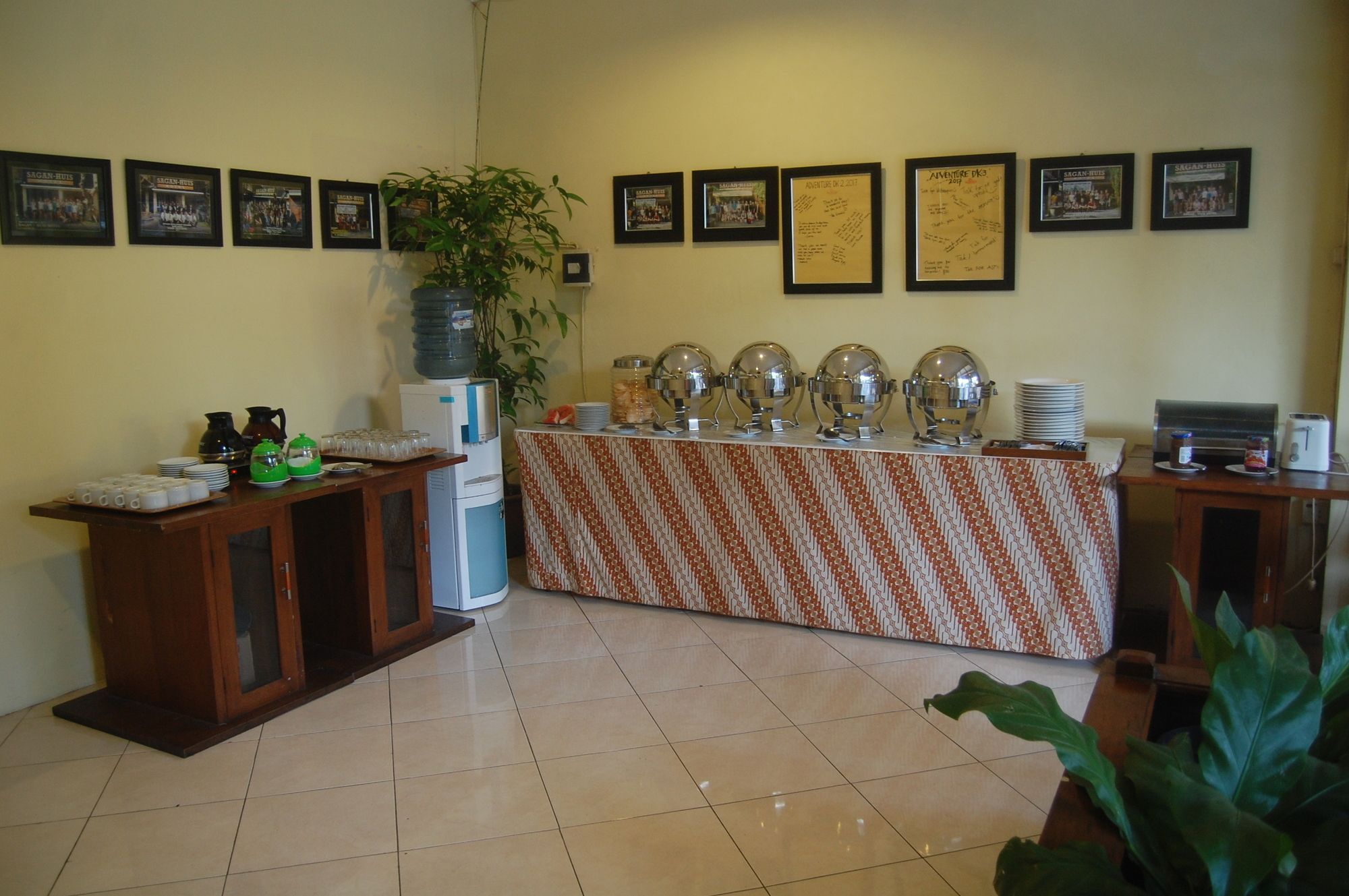 Sagan Huis Hotel Yogyakarta Exteriör bild