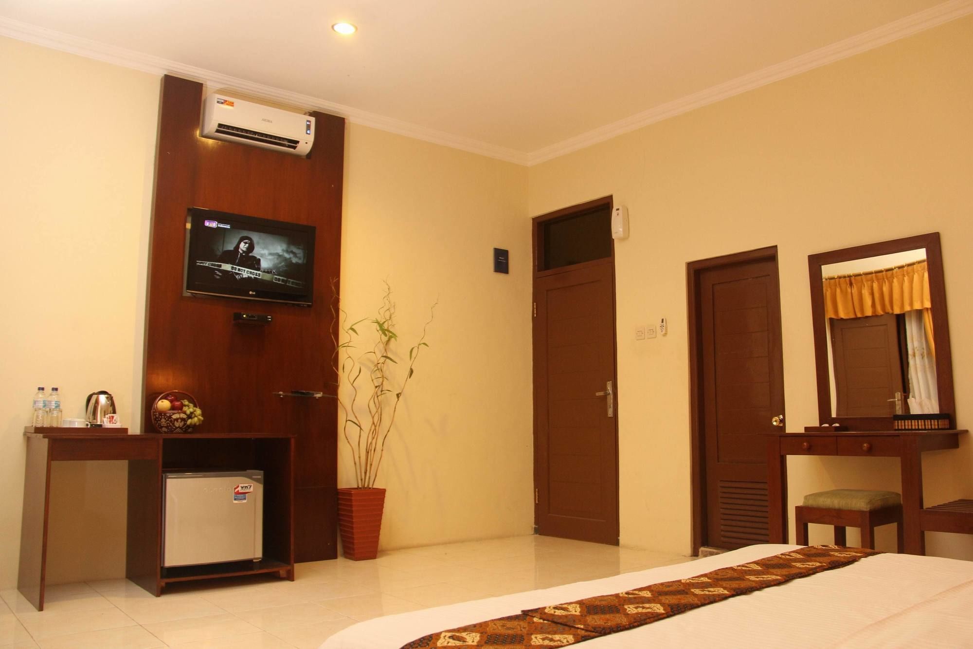 Sagan Huis Hotel Yogyakarta Exteriör bild